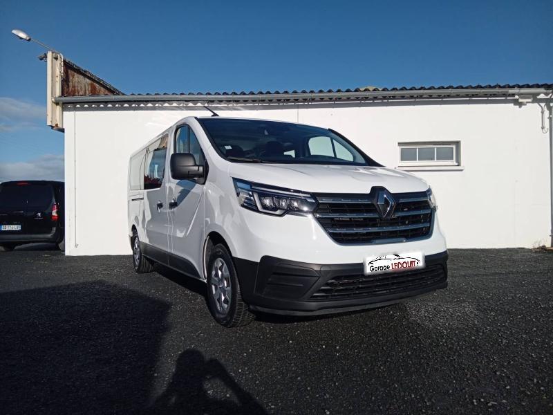 RENAULT Trafic Combi